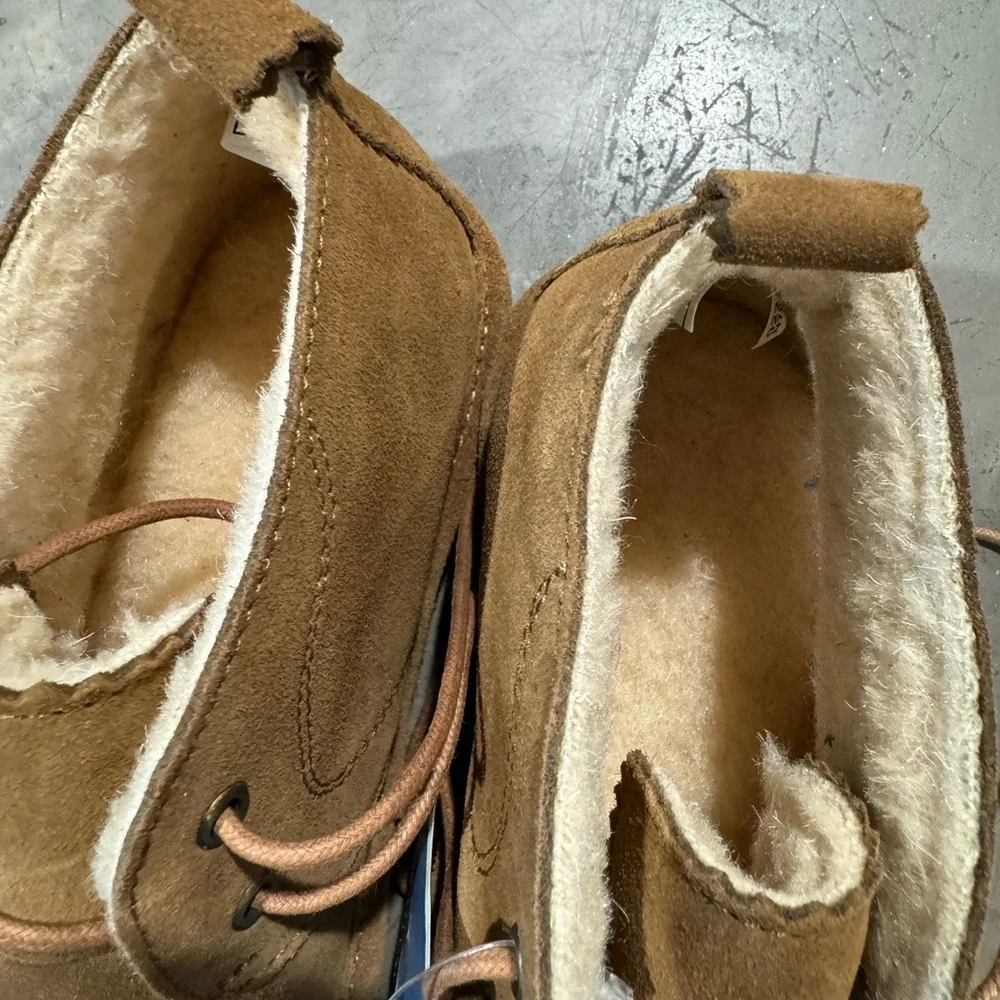 BEARPAW Skye Youth- unisex fur boot “never wet” cute cozy comfy and so cool 😎!